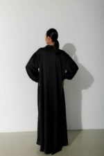 Photo Long dress in black satin