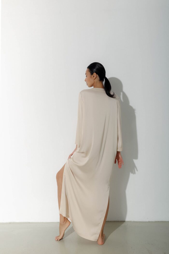 Photo Long kaftan dress in light beige satin